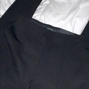 NWT Tahari Pull On Stretch Pants